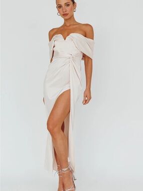 santiago cut-out ruffle maxi dress blush Fuchsia M Its perfect for a special birthday celebration or gala event Santiago Cut-Out Ruffle Maxi Dress